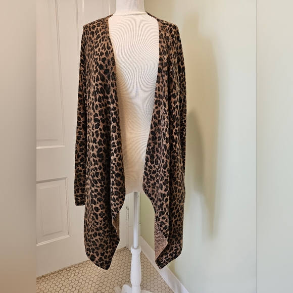 Saks Fifth Avenue Sweaters - Saks Fifth Avenue Cashmere XL